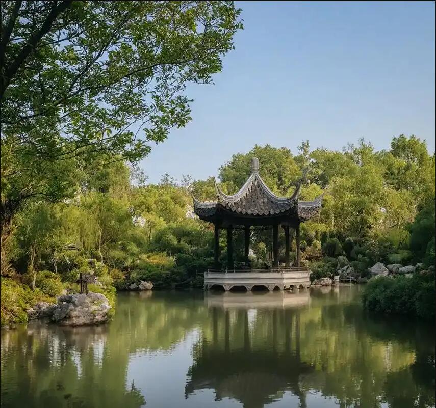 丹阳夏菡餐饮有限公司